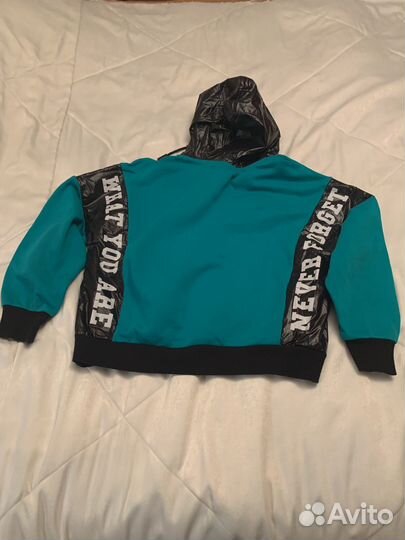 Костюм спортивны на мальчика 158