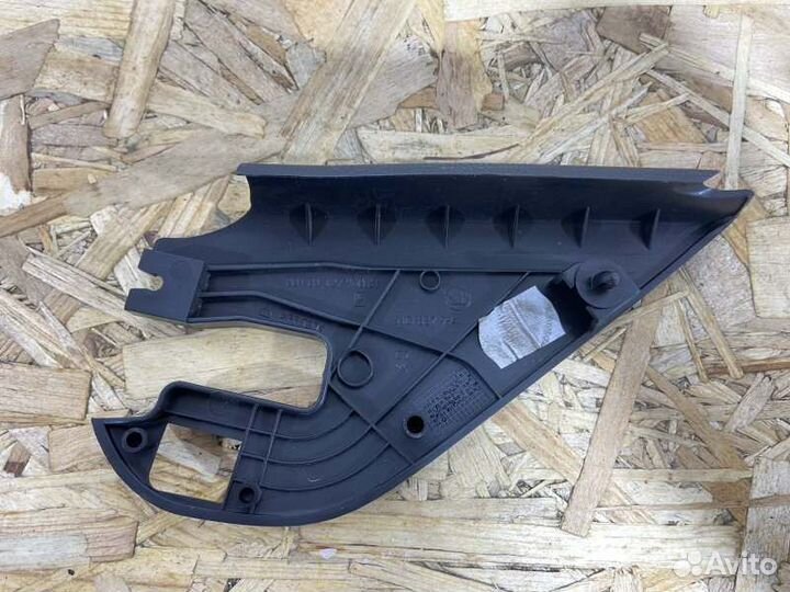 Крышка зеркала передняя правая Skoda Fabia 2