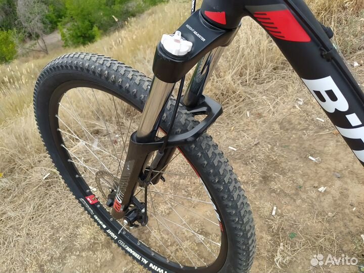 Алюминиевый двухподвес 27.5 btwin rockraider