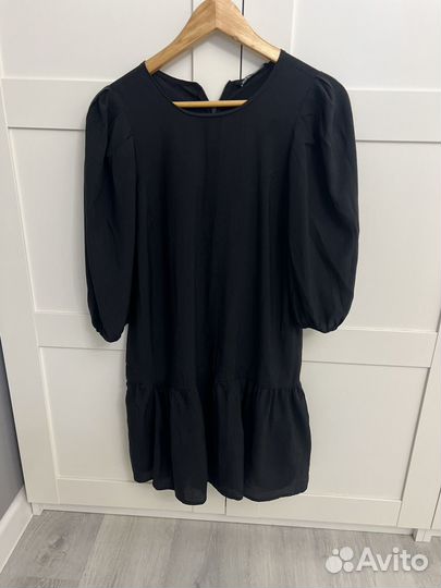 Платье zara легкое