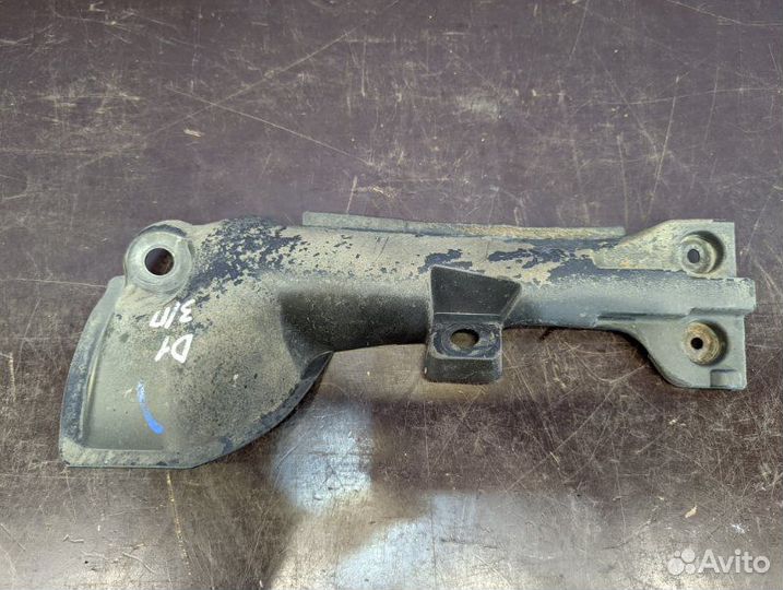 Пыльник задний правый Renault Duster