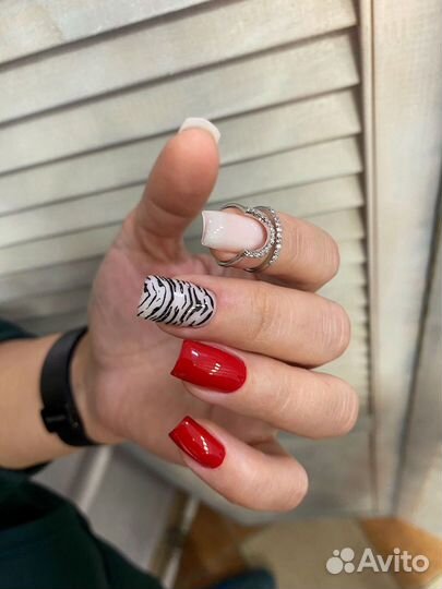 Маникюр на дому