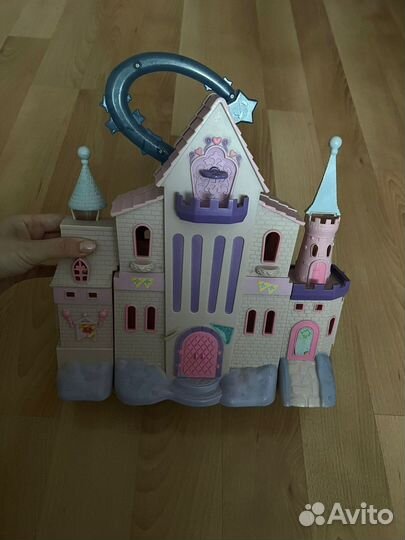 Игрушка Замок