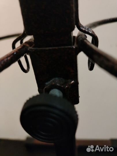 Подставка для мисок собаки