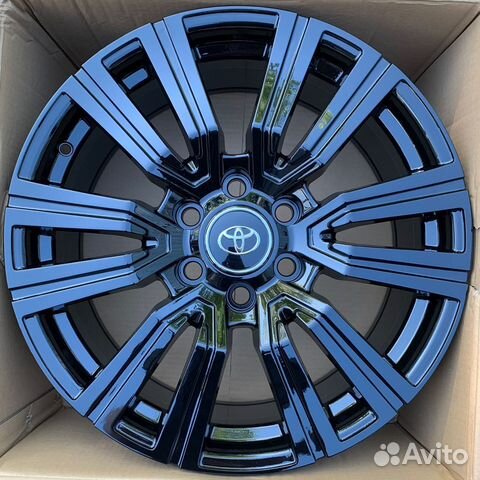 Диски на Тойота Ланд Крузер 300 R22 6/139.7 toyota