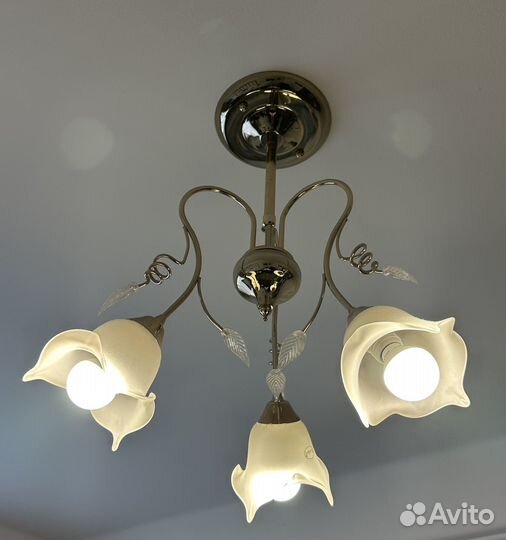 Люстра потолочная