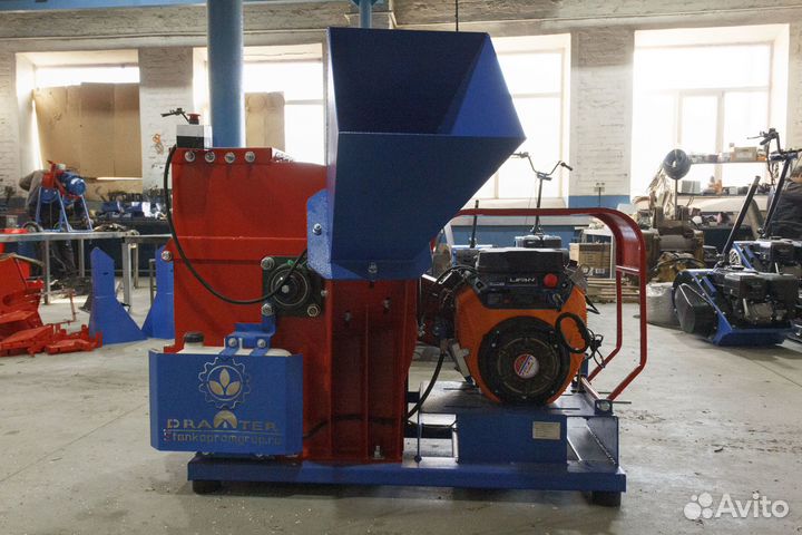 Cадoвый Щепорез Щ650 draхtеr 29 л.с