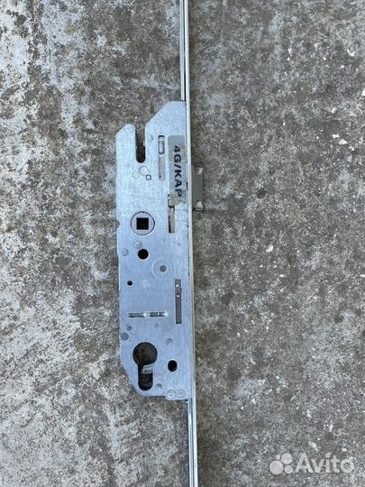 Замок для пластиковой двери