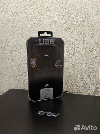 Чехол UAG Monarch iPhone XS Max