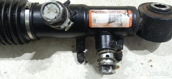 Стойка стабилизатора задняя Toyota Land Cruiser