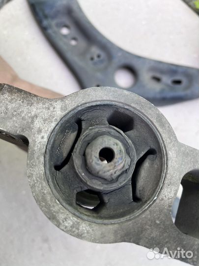 Рычаги передние нижние volkswagen golf 6