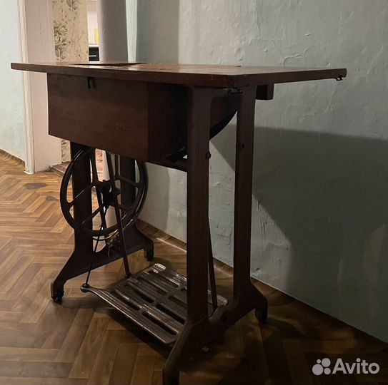 Швейная машинка