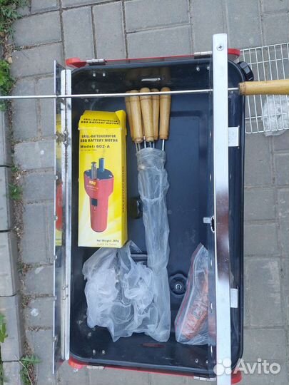 Портативная барбекю-шашлычница