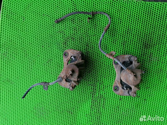 Суппорт передний на Hyundai Sonata IV EF 01-12