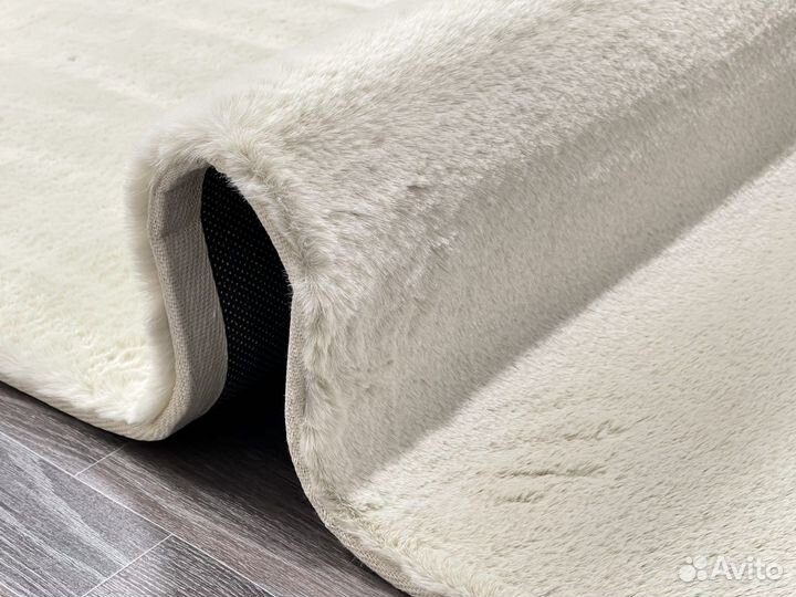 Ковер меховой как кролик