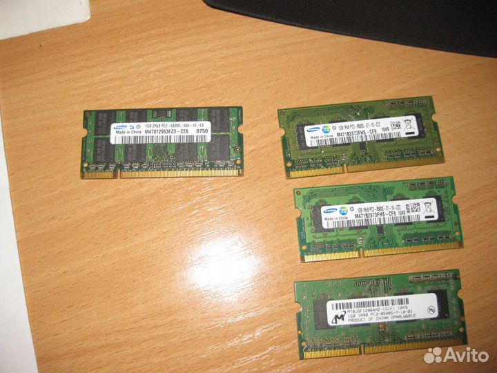 Оперативка sodimm DDR2 DDR3 1Gb
