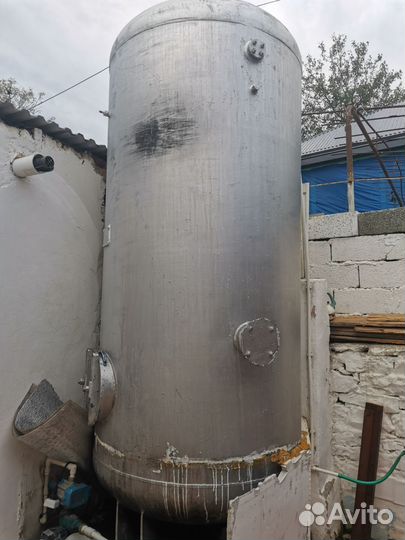 Бак для воды металлический