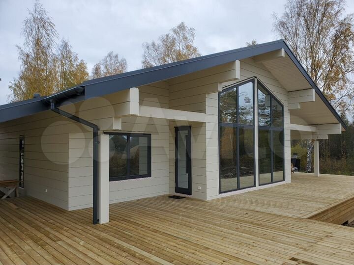 Коттедж 165 м² на участке 15 сот.