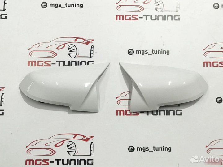 Крышки зеркал М2 на BMW 2 Series F22 белые