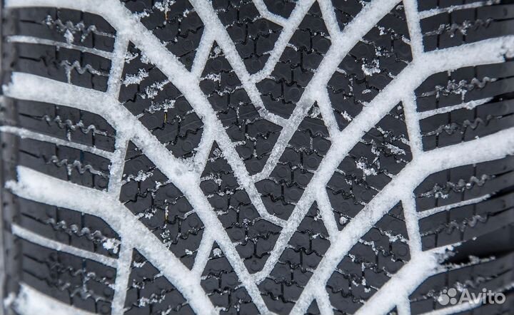 Continental ContiVikingContact 7 225/65 R17 106T