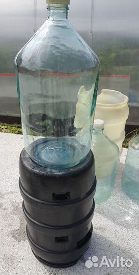 Стеклянные бутыли 20л