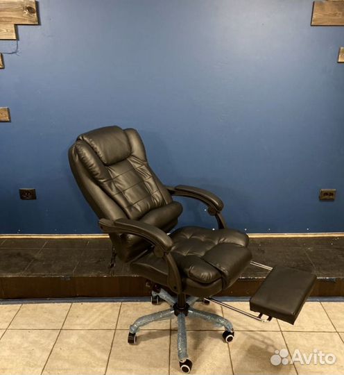 Офисное кресло 606F