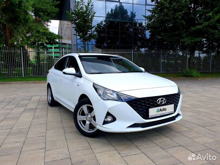 Hyundai Solaris 1.6 AT, 2021, 33 200 км