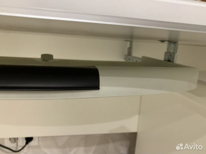 Полка выдвижная для клавиатуры