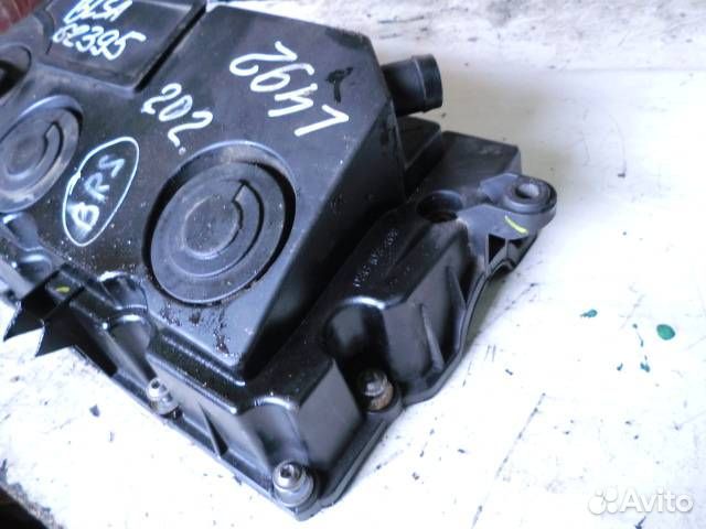 Клапанная крышка Volkswagen Passat B6 2006