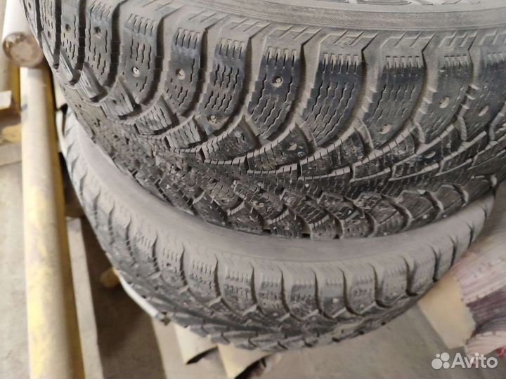 Nokian Tyres Hakkapeliitta 4 225/55 R16 99M