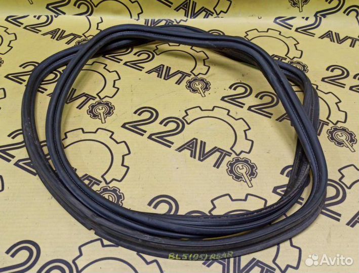 Уплотнитель багажника Subaru Legacy BL5 EJ20X