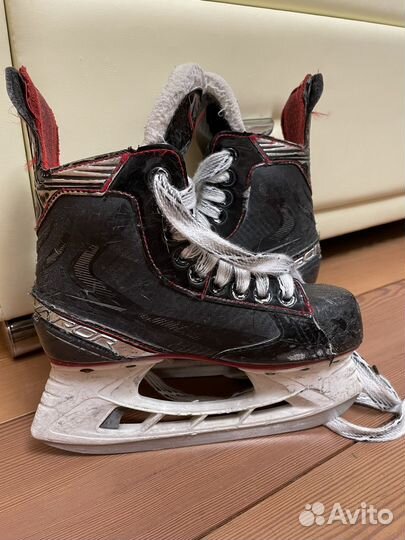 Хоккейные коньки bauer vapor X2.7