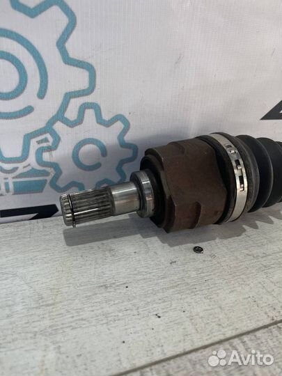 Привод передний левый Kia Rio 3