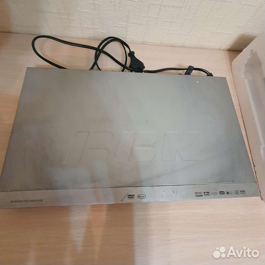 DVD плеер dv525si