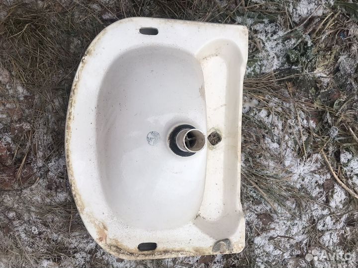 Унитаз и раковина бу