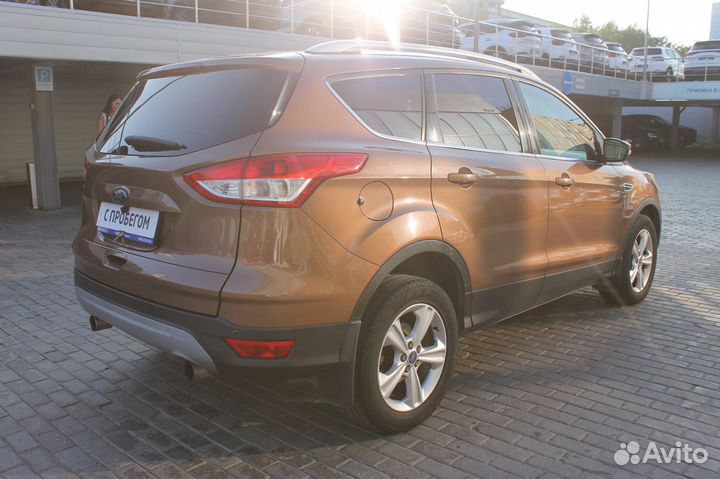 Ford Kuga, 2013