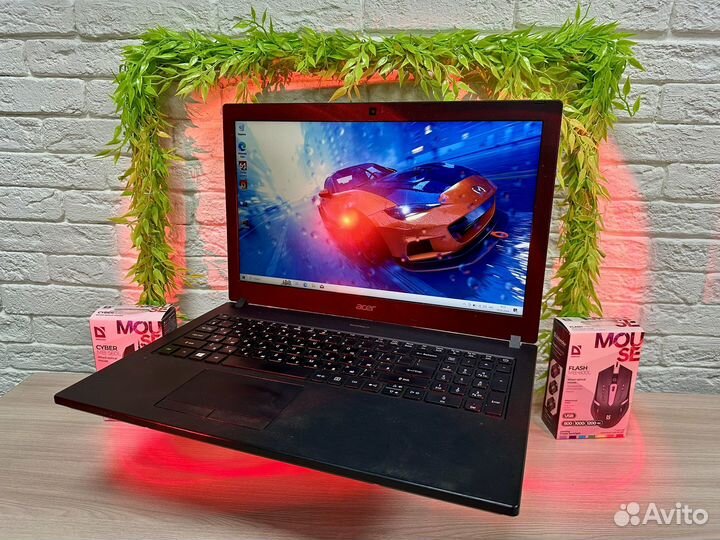 Игровой ноутбук Acer i5/8GB/SSD/256GB/2видеокарты