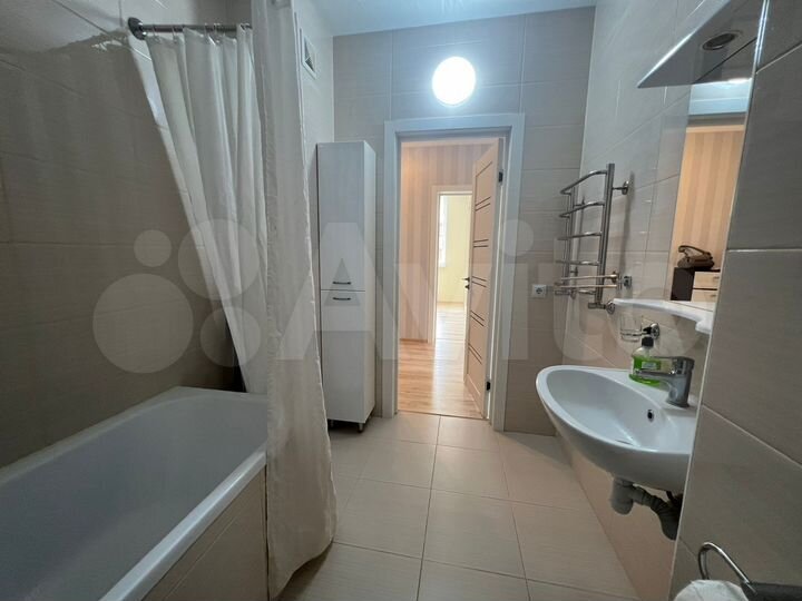 2-к. квартира, 55 м², 6/8 эт.