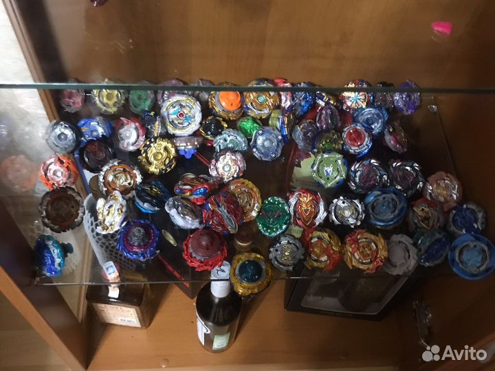 Бей блейд волчки