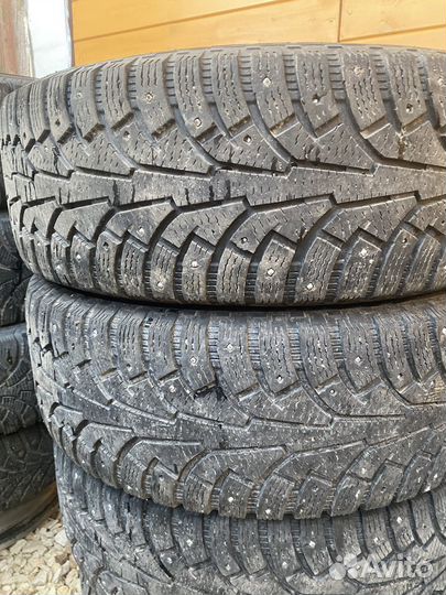 Nokian Tyres Hakkapeliitta 5 235/65 R17
