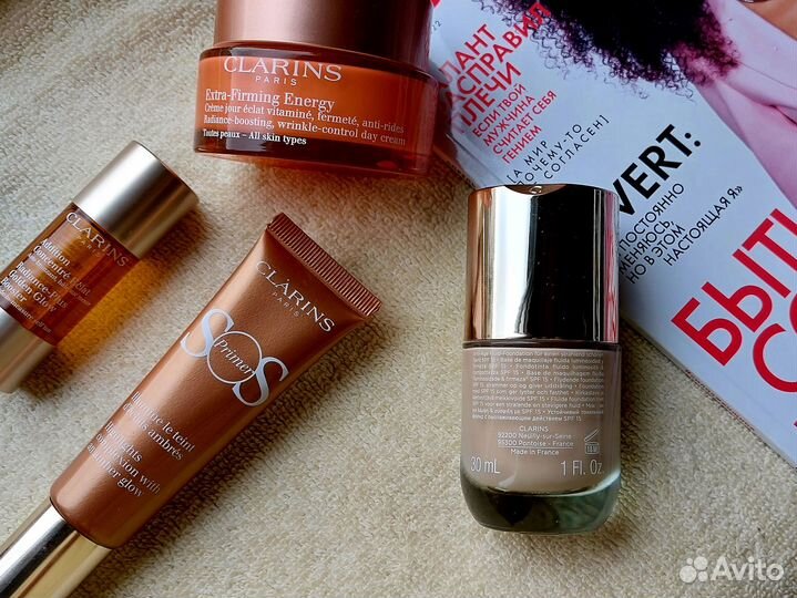 Тональные кремы Clarins Everlasting и Laura Geller