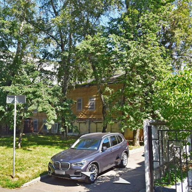 Коттедж 525,3 м² на участке 4 сот.
