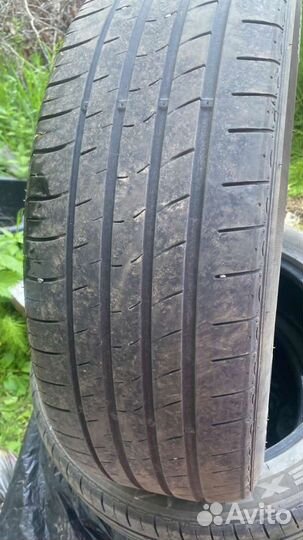 Nexen N Fera RU1 225/55 R19