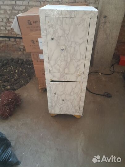 Сейф металлический