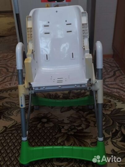 Стульчик для кормления бу