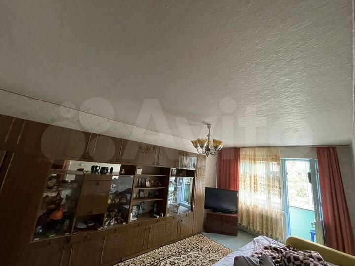 2-к. квартира, 55 м², 5/9 эт.