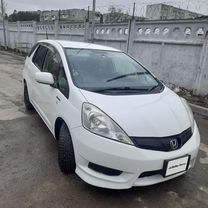 Honda Fit Shuttle 1.3 CVT, 2012, 131 000 км, с пробегом, цена 959 000 руб.