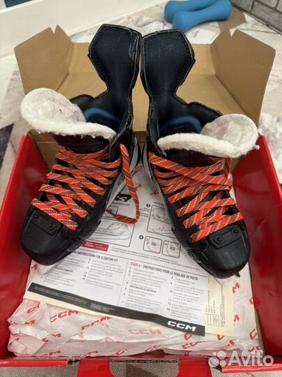 Коньки хоккейные ccm