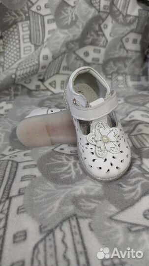 Туфли для девочки 21