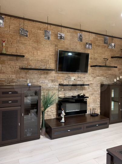 1-к. квартира, 42 м², 10/10 эт.